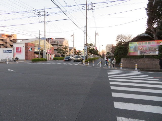 川口市戸塚１丁目の店舗事務所の周辺