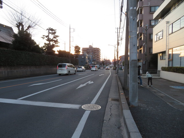 川口市戸塚１丁目の店舗事務所の周辺