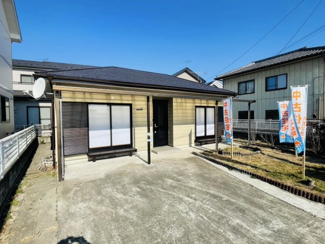 【外観】 | 前橋市粕川町込皆戸　中古住宅 | 内覧できます。お電話下さい。