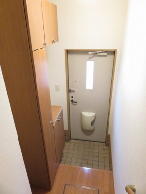 【玄関】 | エヴァーグリーン吉富Ａ