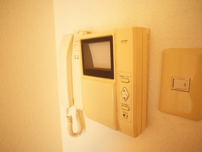 【セキュリティ】 | シャルマンローズ | テレビ付インターホン