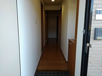 【玄関】 | ラフィーネ２１