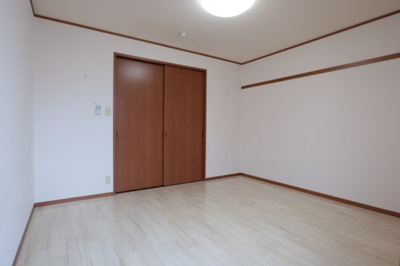 【寝室】 | ジュネス