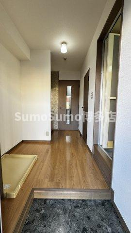 ドルフィン・ブルーの玄関|玄関です