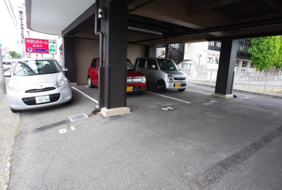 【駐車場】 | セオコート潤和 | 駐車場