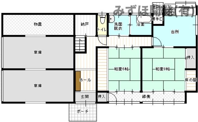 新庄市千門町の間取り|1F間取り
ガレージと倉庫が並んでいるので、家には入れたくない物もラクラク収納することができます。