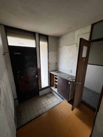 笹原町戸建ての玄関