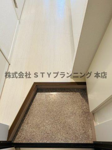 仲介手数料０円！リバティー則武の玄関