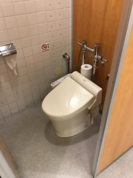 なにわ筋本町MIDビルのトイレ|落ち着いたトイレです