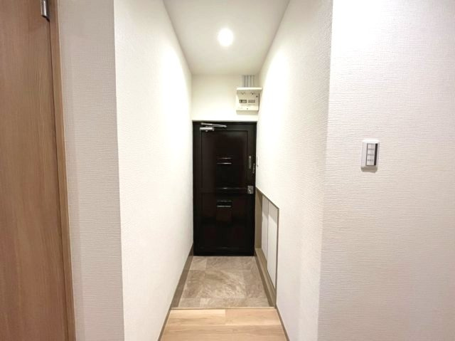 コーポ有栖川の玄関|シンプルで使いやすい玄関です