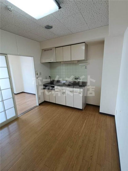 【洋室】 | 広々とした洋室です