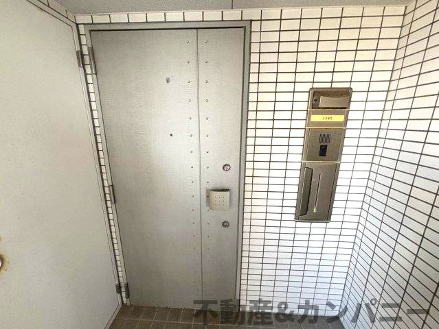 ロケーションが素敵な3LDKの玄関|明るい玄関です