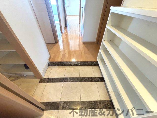 ロケーションが素敵な3LDKの玄関|玄関です