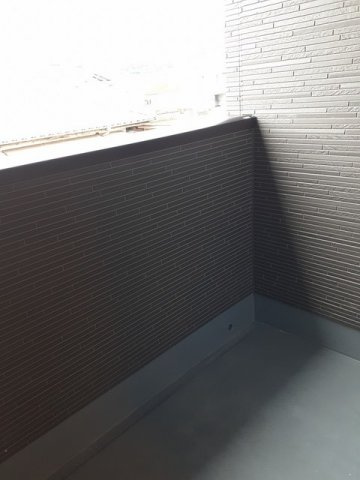 アゼリアガーデンのバルコニー