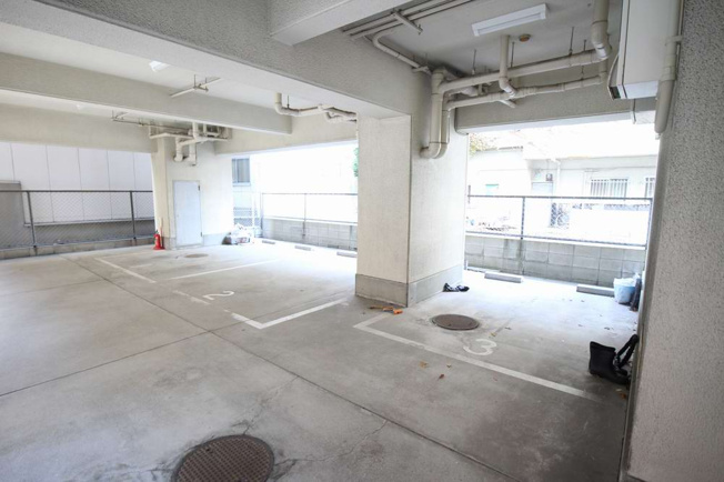【駐車場】 | 港スカイハイツ | 駐車場があります
