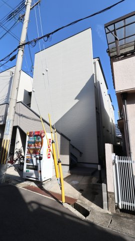 Impressive　Sumaのエントランス