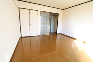 【居間・リビング】 | プレジールリバテイ 