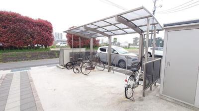 【その他共用部分】 | エレガンス虹 | 駐輪場