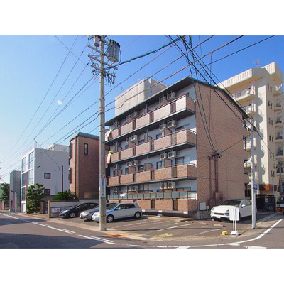 【エントランス】 | フレンズ西崎