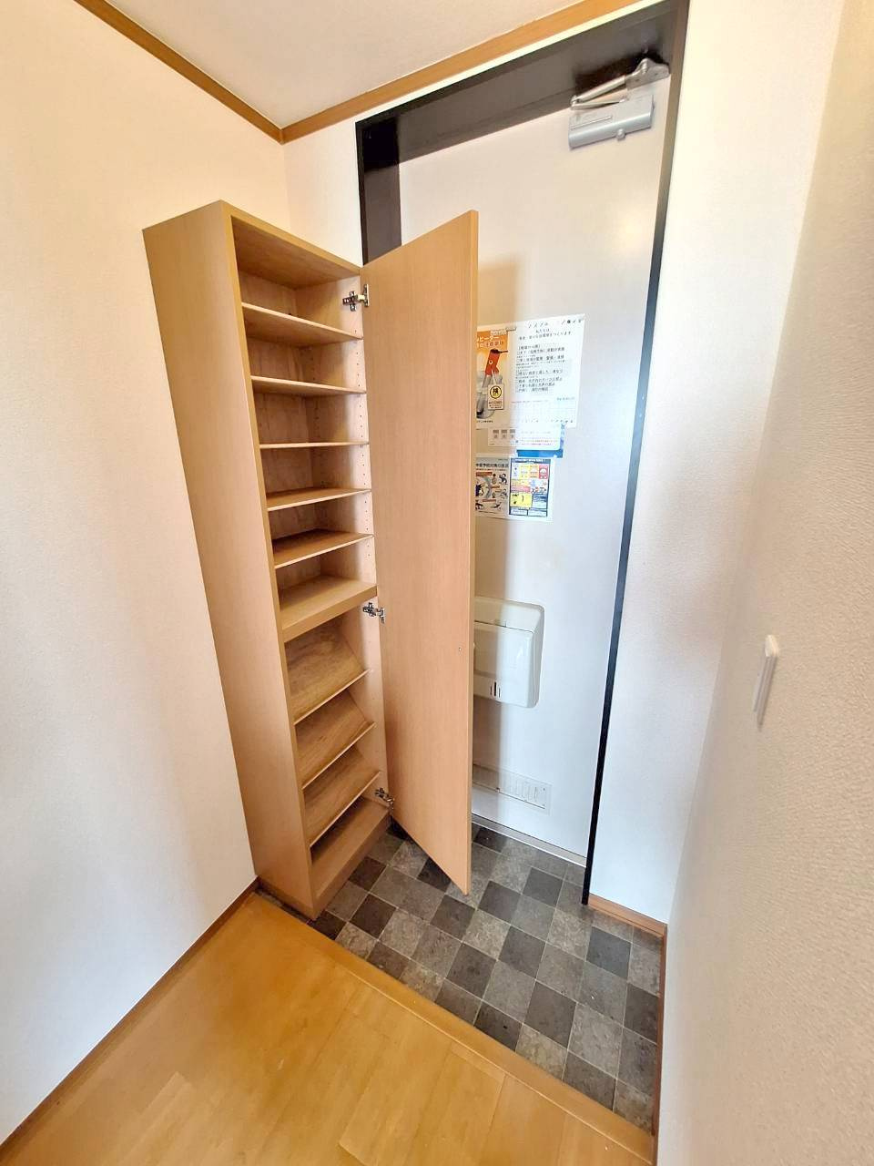 グランペールの玄関