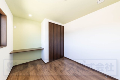 【洋室】 | ライフフィールド光明台2丁目Ⅳ　2号地 | 5.3帖の洋室！洋室2室にもスタディコーナーを設置。住まいをより快適で機能的な空間に！