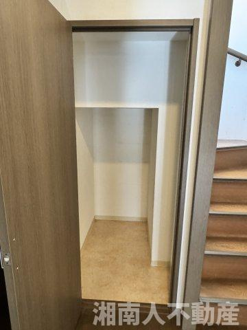 鎌倉市腰越１丁目戸建ての収納|大きなスペースがあり、収納には困りません