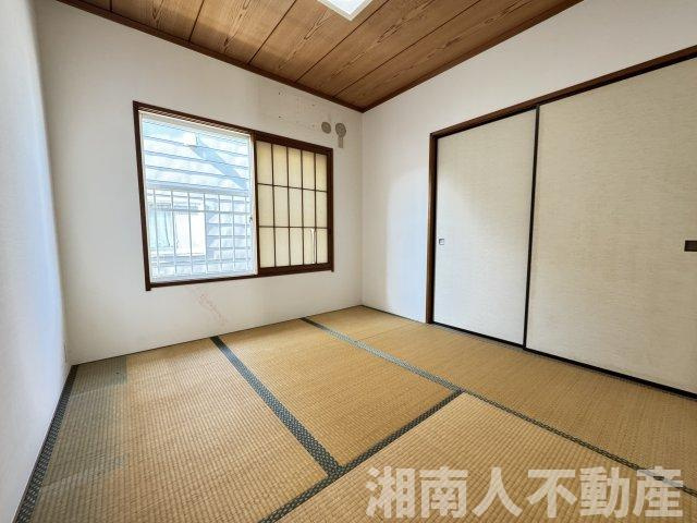 鎌倉市腰越１丁目戸建ての和室|畳の上でゆっくりとくつろげる和室です