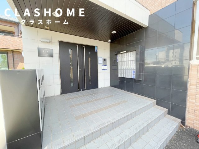 S&F Mansion　　刈谷市近郊の賃貸はクラスホームのエントランス