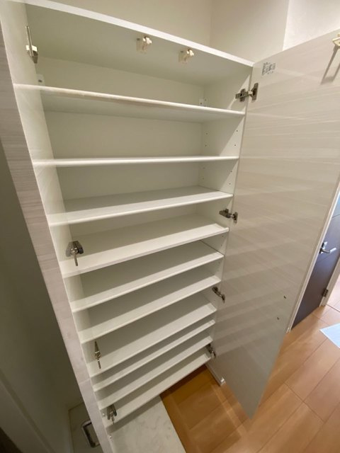 ベニの玄関|シューズBOX
