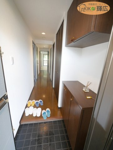 ライオンズマンション姫路西今宿　2階の玄関