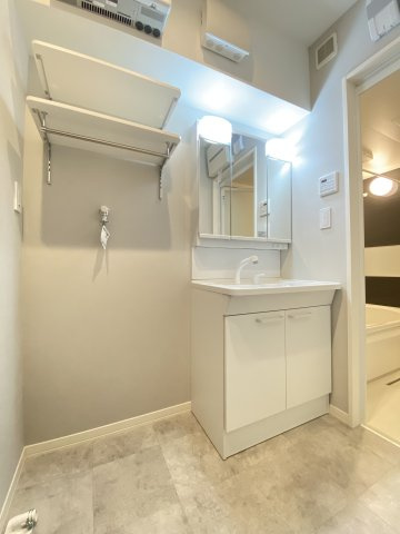 プライム・ナンバーの独立洗面台