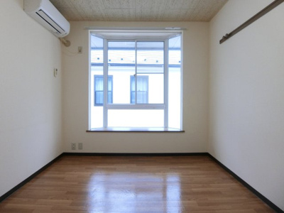 【居間・リビング】 | 西加瀬ハイツ