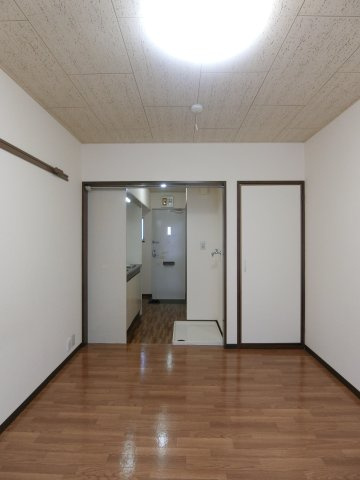 西加瀬ハイツの寝室