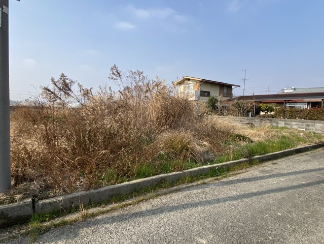 西条市石田　売土地の外観