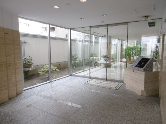 LANAI TOWN RENAISSANCE ORCHID SOUTHERN  の玄関