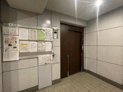 【その他】 | コスモ守山四番館　天然木『耳』つきフルリノベーション | エレベーター