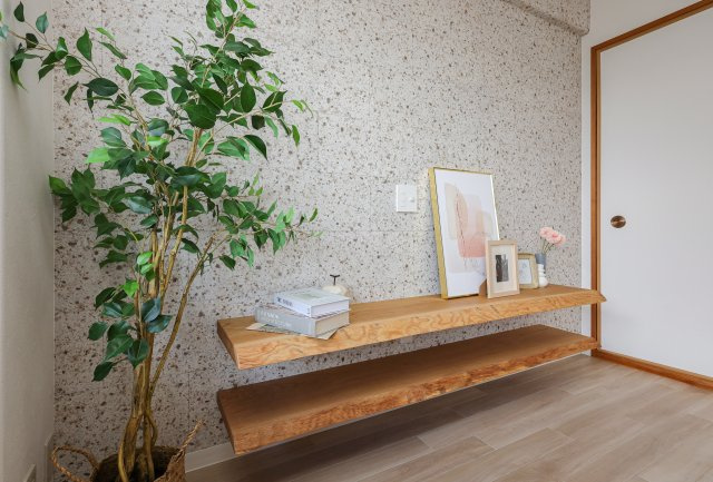 コスモ守山四番館　天然木フルリノベーションのその他|TVボードはオークです♪