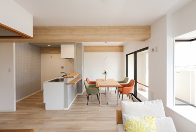 【キッチン】 | コスモ守山四番館　天然木『耳』つきフルリノベーション