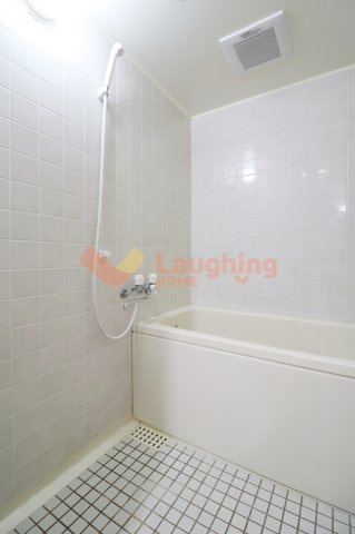 ラ・ディジェム旭の浴室