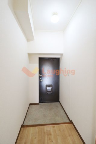 ラ・ディジェム旭の玄関