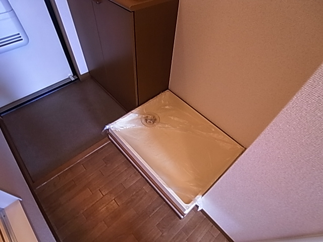 神戸市須磨区東町２丁目のアパートの洗面所|室内洗濯パン