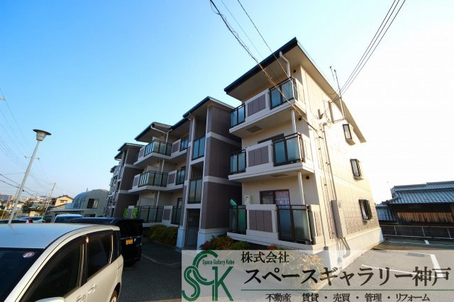 リバーサイド北別府の外観