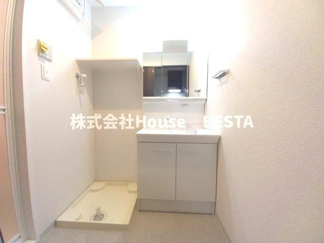 セオリー神戸ドミールの独立洗面台