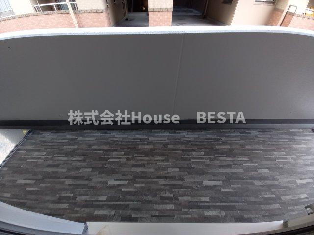 セオリー神戸ドミールのバルコニー