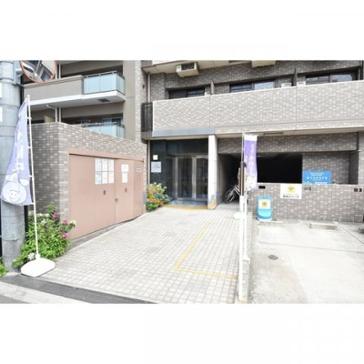 【エントランス】 | レジデア西本町