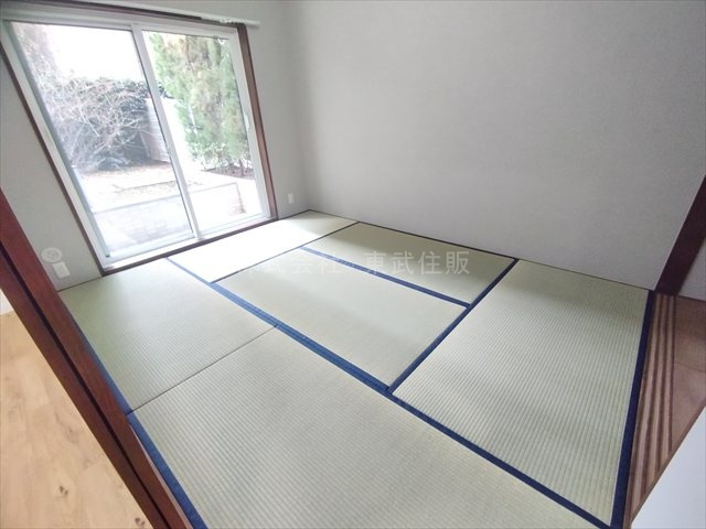 【和室】 | コスモ鶴瀬 | い草の香りが落ち着く素敵な6.0帖の和室です