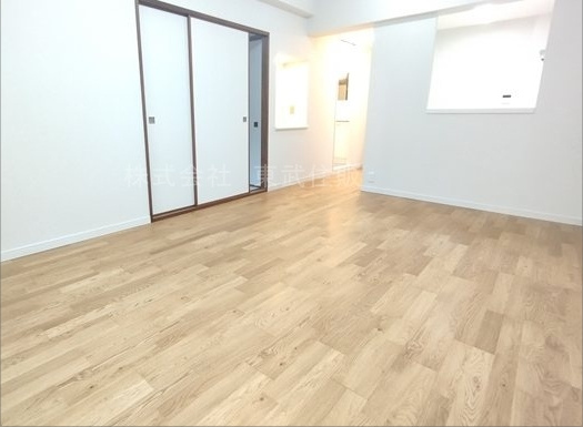 【居間・リビング】の画像