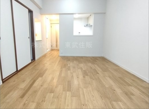 【居間・リビング】の画像