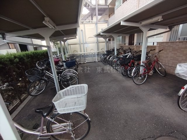 【駐輪場】 | コスモ鶴瀬 | 駐輪スペース（空き状況要確認）