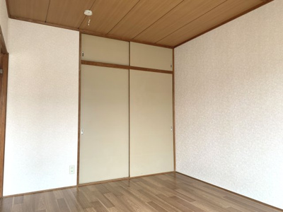 【寝室】 | コーポラスさとうB棟 | 洋室6帖